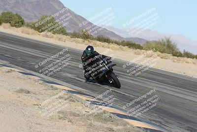 media/Dec-01-2025-Moto Forza (Mon) [[2daa91e15f]]/2-Intermediate Group/Session 4 (Turn 10 Inside)/